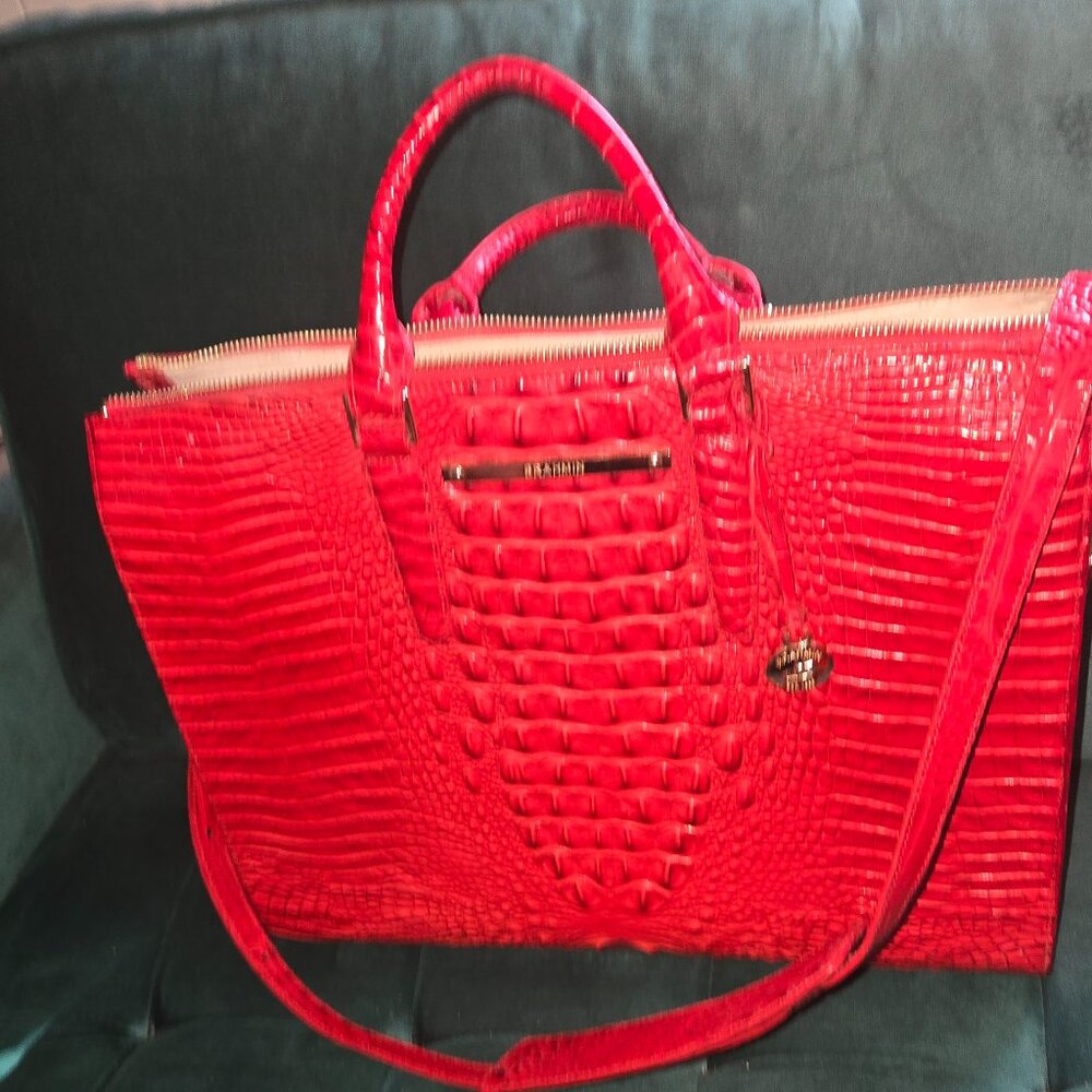 LARGE SCARLTE RED BRAHMIN BUISNESS TOTE BAG